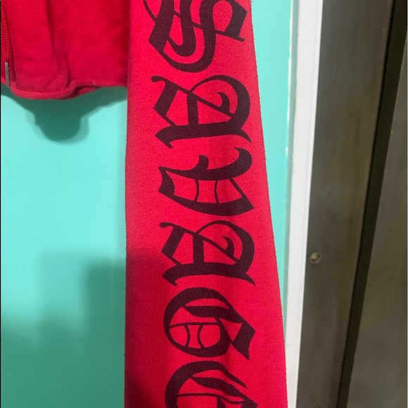 Crop top sweater 😍 - Picture 2 of 3